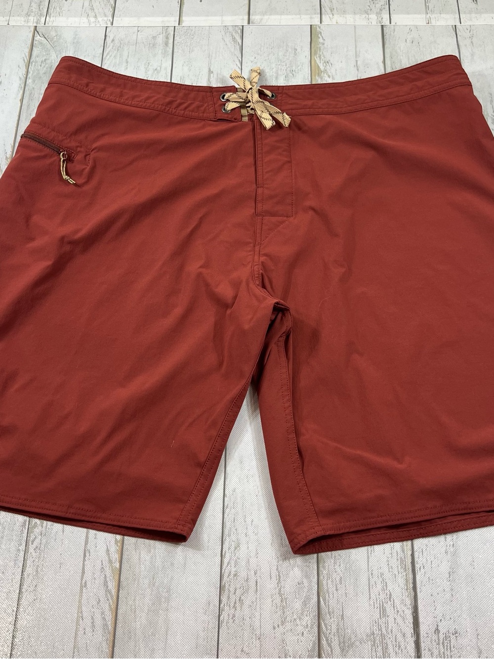 Patagonia Men's Stretch Wavefarer Board Shorts Sz40 Rust Red